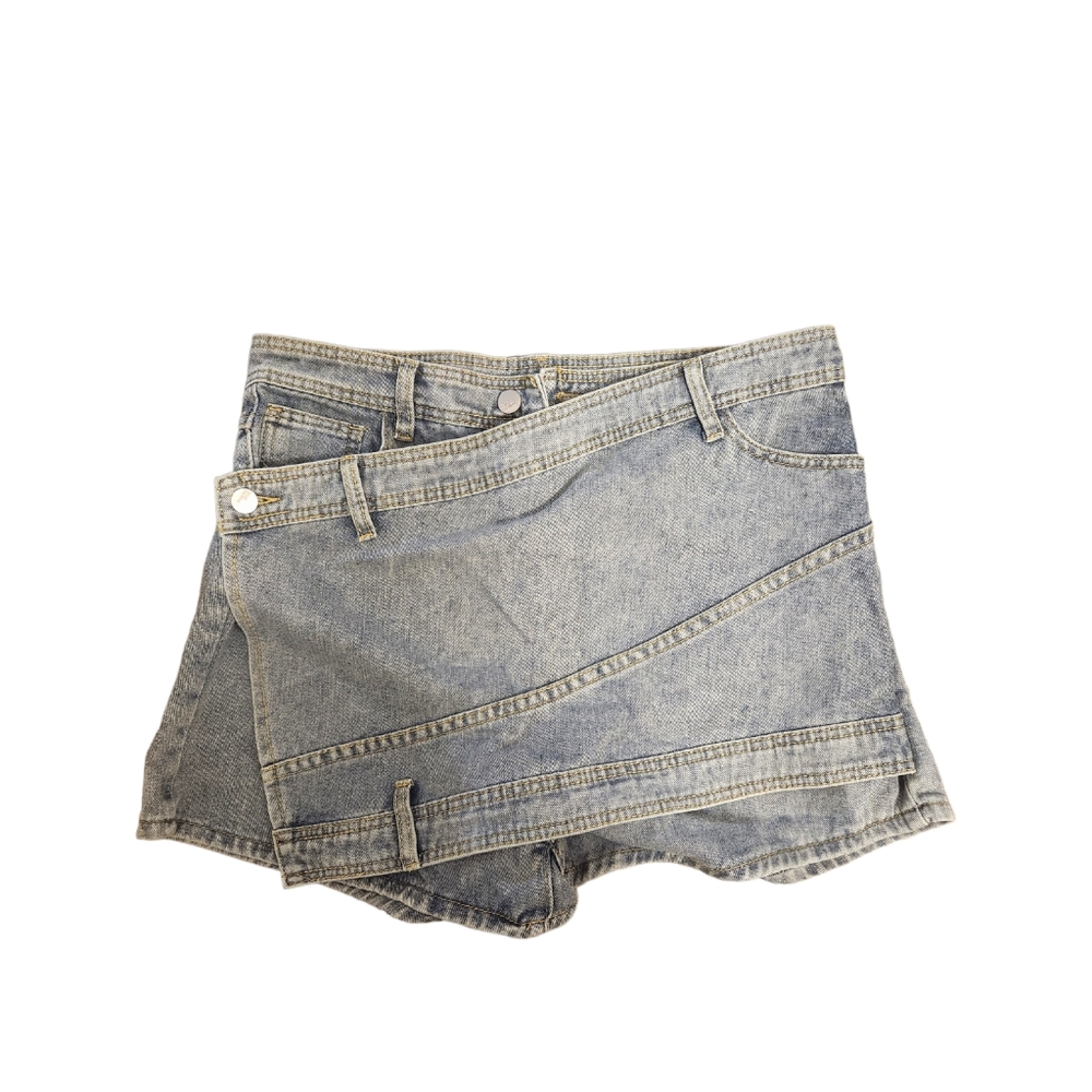 Skort - Picture 3 of 5